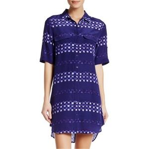Equipment Femme Short Sleeve Signature Purple Patterned Silk Shirt Dress